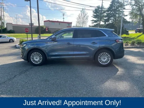 More photos of 2019 Lincoln Nautilus Standard at CarLink Morristown, NJ