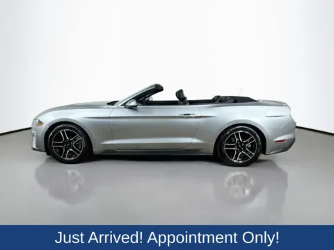 More photos of 2021 Ford Mustang EcoBoost Premium at CarLink Morristown, NJ
