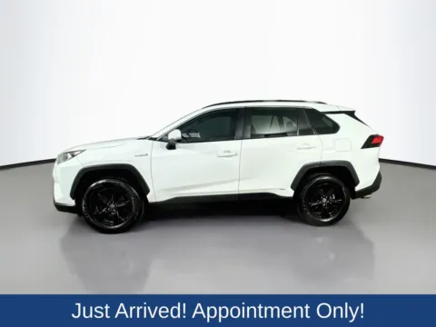 More photos of 2021 Toyota RAV4 Hybrid XLE at CarLink Morristown, NJ