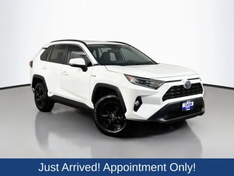 White 2021 Toyota RAV4 Hybrid XLE for sale in Morristown, NJ