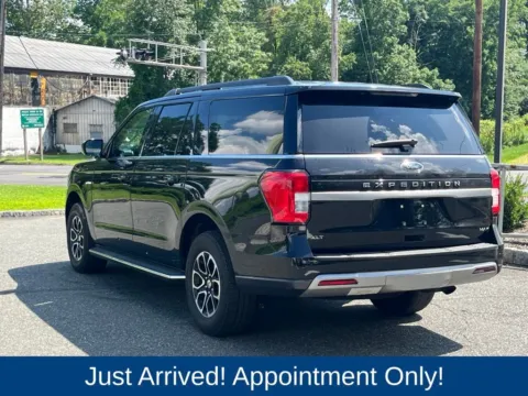 More photos of 2022 Ford Expedition Max XLT at CarLink Morristown, NJ
