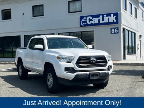 White 2017 Toyota Tacoma SR for sale in Morristown, NJ
