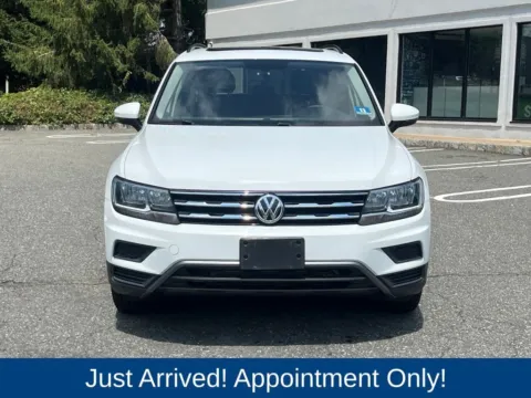 Photos of 2020 Volkswagen Tiguan 2.0T SE for sale in Morristown, NJ at CarLink Morristown