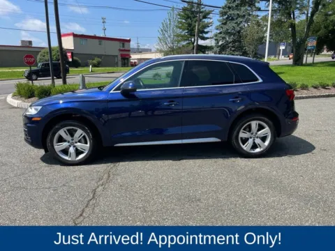 More photos of 2018 Audi Q5 2.0T at CarLink Morristown, NJ