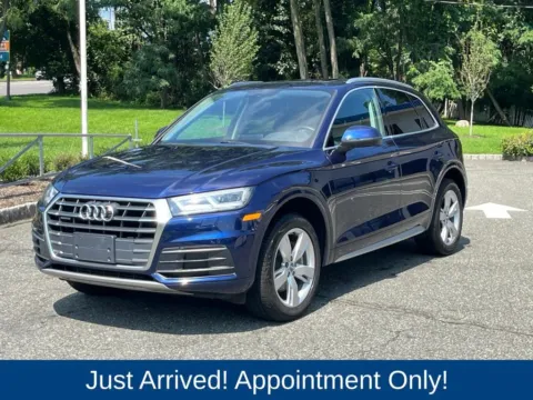 Another view of 2018 Audi Q5 2.0T for sale in Morristown, NJ at CarLink Morristown