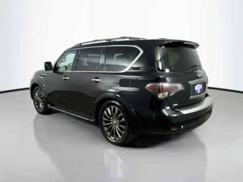More photos of 2017 INFINITI QX80 Limited at CarLink Morristown, NJ