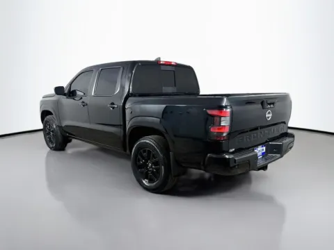 More photos of 2023 Nissan Frontier SV at CarLink Morristown, NJ