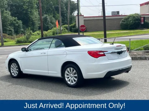 More photos of 2014 Chrysler 200 Touring at CarLink Morristown, NJ