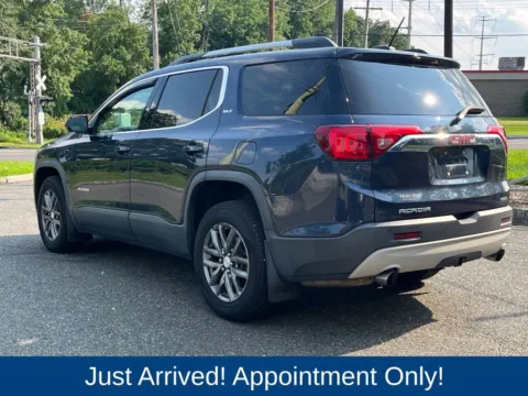 More photos of 2018 GMC Acadia SLT-1 at CarLink Morristown, NJ
