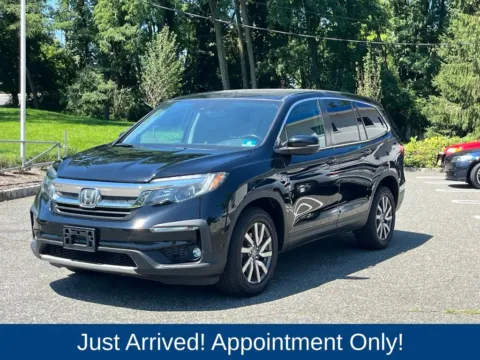 Another view of 2020 Honda Pilot EX-L for sale in Morristown, NJ at CarLink Morristown