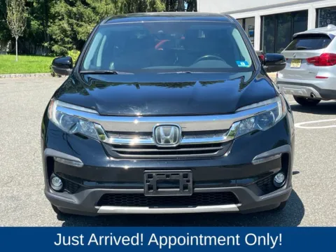 Photos of 2020 Honda Pilot EX-L for sale in Morristown, NJ at CarLink Morristown
