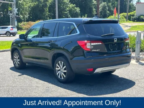 More photos of 2020 Honda Pilot EX-L at CarLink Morristown, NJ