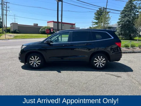 More photos of 2020 Honda Pilot EX-L at CarLink Morristown, NJ