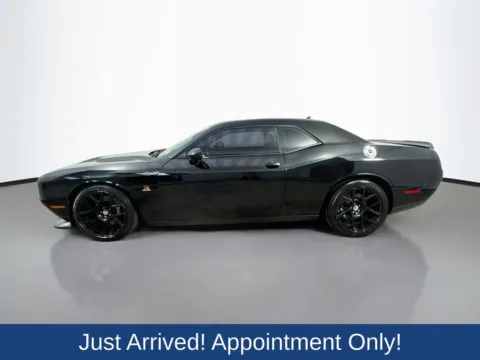 More photos of 2015 Dodge Challenger R/T Scat Pack at CarLink Morristown, NJ
