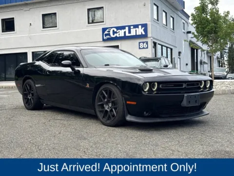 Black 2015 Dodge Challenger R/T Scat Pack for sale in Morristown, NJ