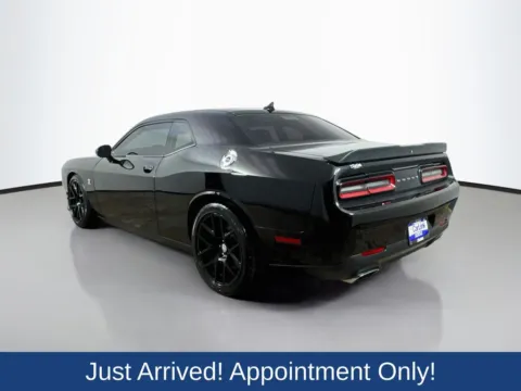 More photos of 2015 Dodge Challenger R/T Scat Pack at CarLink Morristown, NJ