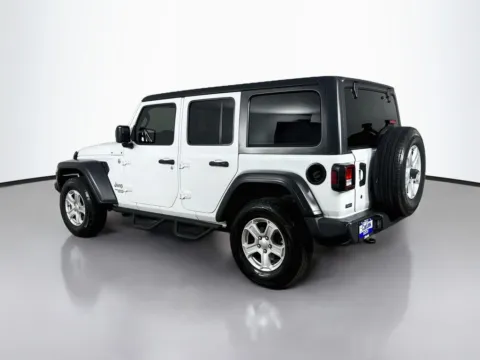 More photos of 2018 Jeep Wrangler Unlimited Sport S at CarLink Morristown, NJ