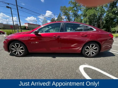 More photos of 2017 Chevrolet Malibu LT at CarLink Morristown, NJ
