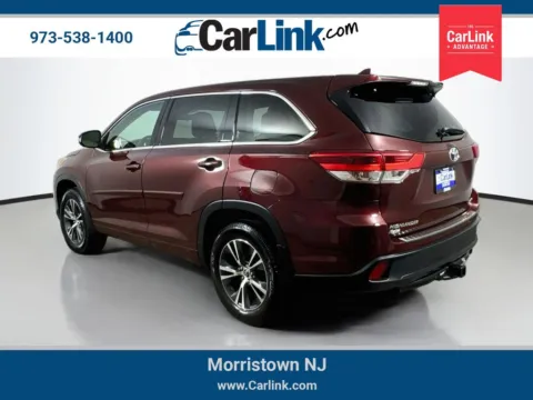 More photos of 2017 Toyota Highlander LE Plus at CarLink Morristown, NJ
