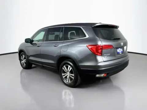 More photos of 2016 Honda Pilot EX-L at CarLink Morristown, NJ
