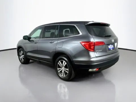 More photos of 2016 Honda Pilot EX-L at CarLink Morristown, NJ