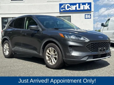 Gray 2020 Ford Escape SE for sale in Morristown, NJ