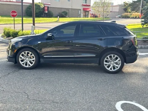 More photos of 2020 Cadillac XT5 Sport at CarLink Morristown, NJ