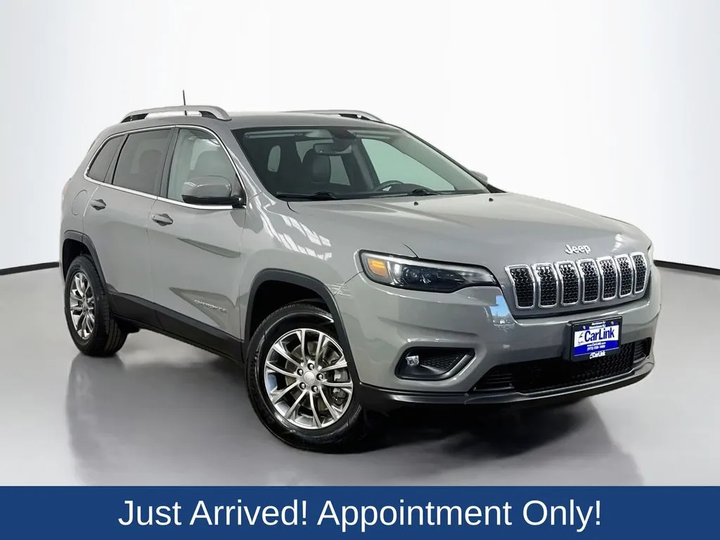 Gray 2019 Jeep Cherokee Latitude Plus for sale in Morristown, NJ