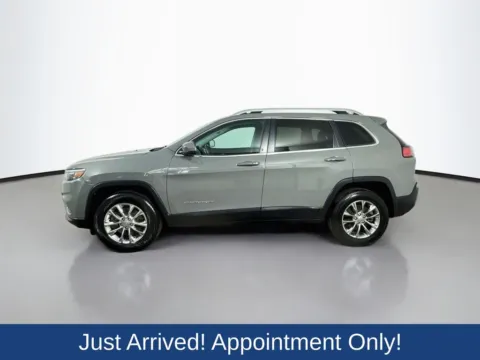 More photos of 2019 Jeep Cherokee Latitude Plus at CarLink Morristown, NJ
