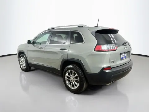 More photos of 2019 Jeep Cherokee Latitude Plus at CarLink Morristown, NJ