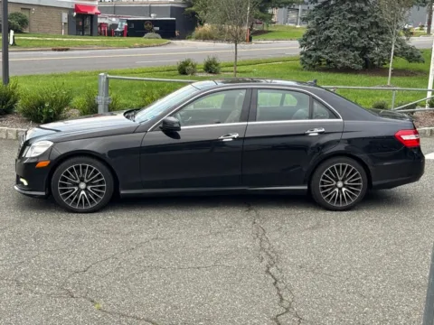 More photos of 2011 Mercedes-Benz E-Class E 550 at CarLink Morristown, NJ
