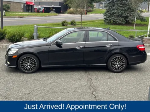 More photos of 2011 Mercedes-Benz E-Class E 550 at CarLink Morristown, NJ