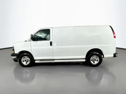More photos of 2021 GMC Savana 2500 Work Van at CarLink Morristown, NJ