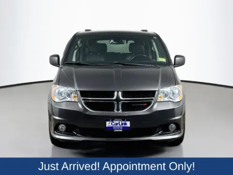 Photos of 2019 Dodge Grand Caravan SXT for sale in Morristown, NJ at CarLink Morristown