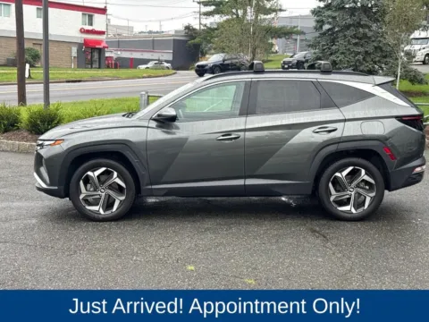 More photos of 2022 Hyundai Tucson SEL at CarLink Morristown, NJ