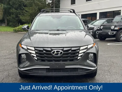 Photos of 2022 Hyundai Tucson SEL for sale in Morristown, NJ at CarLink Morristown