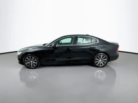 More photos of 2019 Volvo S60 T6 Inscription at CarLink Morristown, NJ
