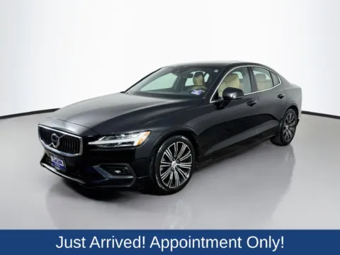 Another view of 2019 Volvo S60 T6 Inscription for sale in Morristown, NJ at CarLink Morristown