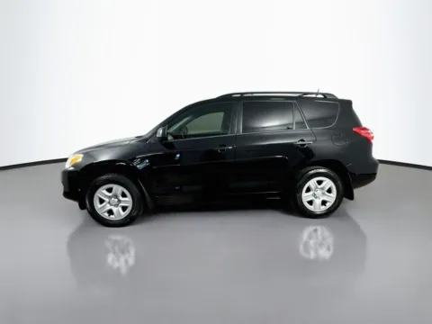 More photos of 2012 Toyota RAV4 at CarLink Morristown, NJ
