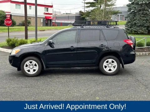 More photos of 2012 Toyota RAV4 at CarLink Morristown, NJ