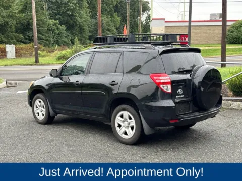 More photos of 2012 Toyota RAV4 at CarLink Morristown, NJ