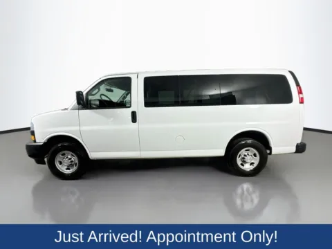 More photos of 2021 Chevrolet Express 2500 LS at CarLink Morristown, NJ