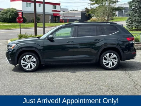 More photos of 2022 Volkswagen Atlas 3.6L V6 SE w/Technology at CarLink Morristown, NJ