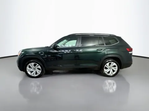 More photos of 2022 Volkswagen Atlas 3.6L V6 SE w/Technology at CarLink Morristown, NJ