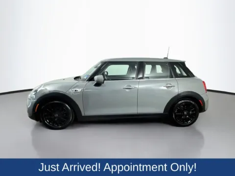 More photos of 2020 MINI Cooper S Classic at CarLink Morristown, NJ