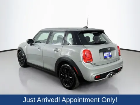 More photos of 2020 MINI Cooper S Classic at CarLink Morristown, NJ