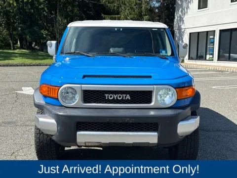 Photos of 2007 Toyota FJ Cruiser for sale in Morristown, NJ at CarLink Morristown