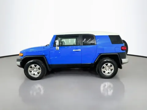 More photos of 2007 Toyota FJ Cruiser at CarLink Morristown, NJ