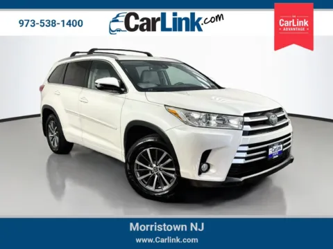 White 2018 Toyota Highlander XLE for sale in Morristown, NJ