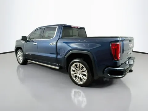 More photos of 2020 GMC Sierra 1500 Denali at CarLink Morristown, NJ